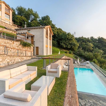 Beautiful Poolside And Stunning Lake View Gardenia Беллано Экстерьер фото